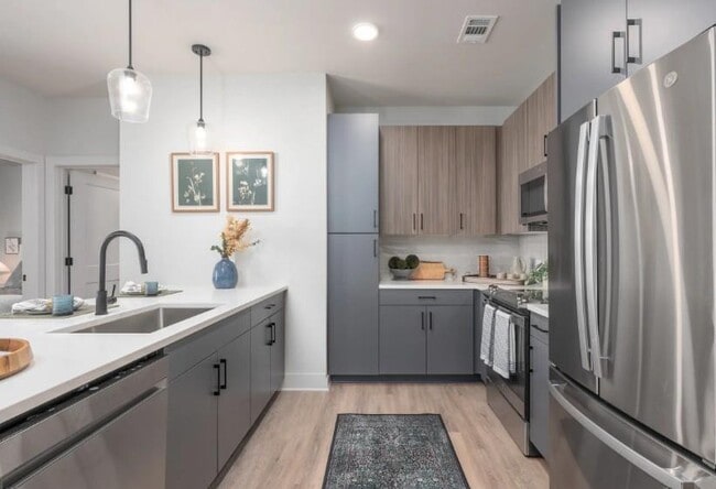 Building Photo - 1400 Laurel Crossing Pkwy NE Unit 1413