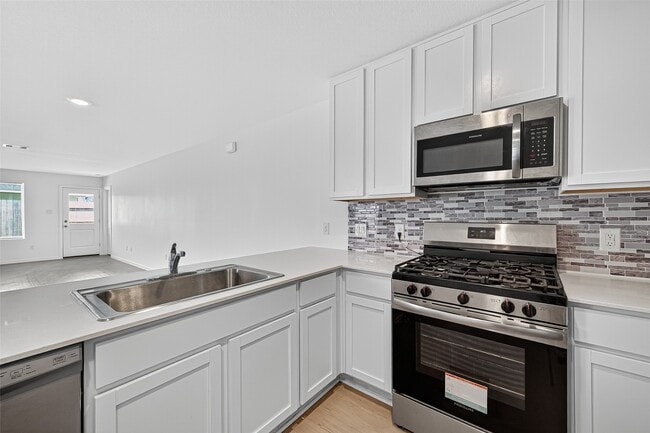 Photo - 6818 Eastern Cottonwood Ln