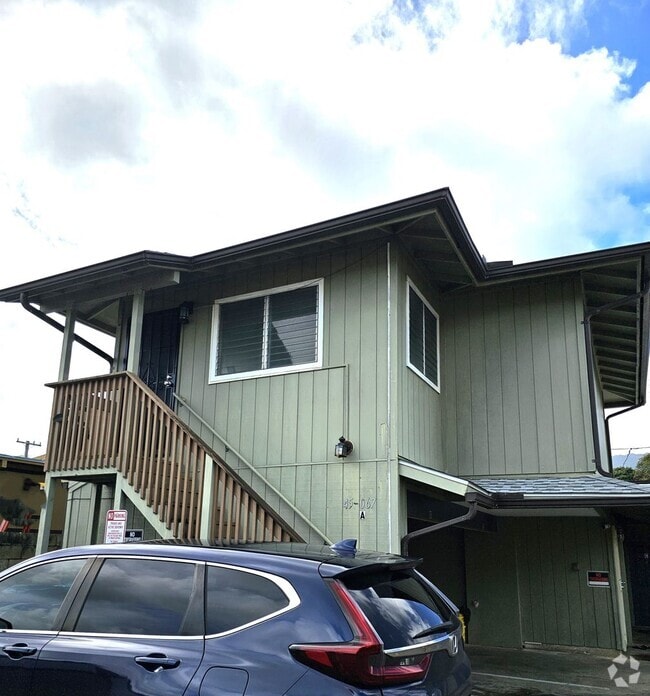 Building Photo - Huge stuido - amazing breeze! Rental