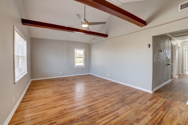 Photo - N Lewis Pl Triplex Unit 1347 N Lewis Place