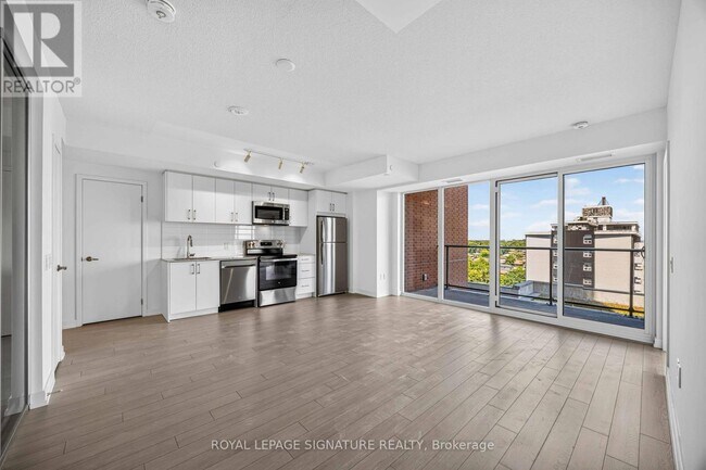 Photo - 4010 Eglinton Ave W Unit 1021