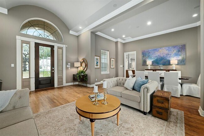 Photo - 712 Furlong Dr