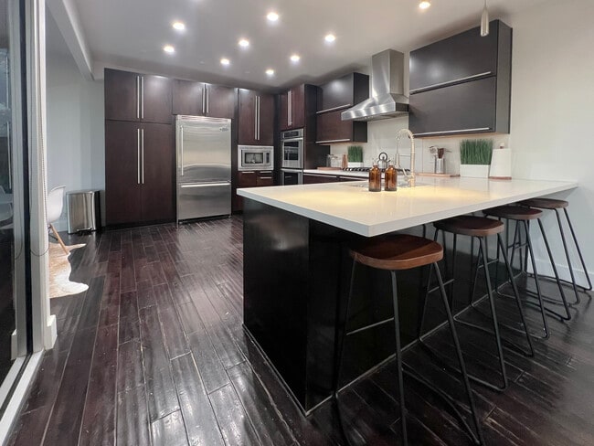 Photo - 3319 Wrightwood Dr