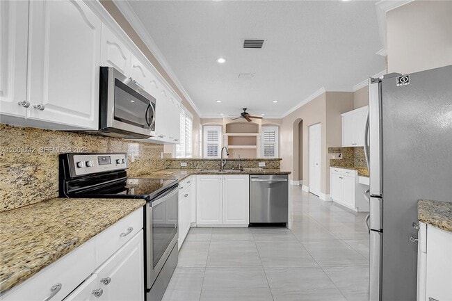 Photo - 1905 Capeside Cir