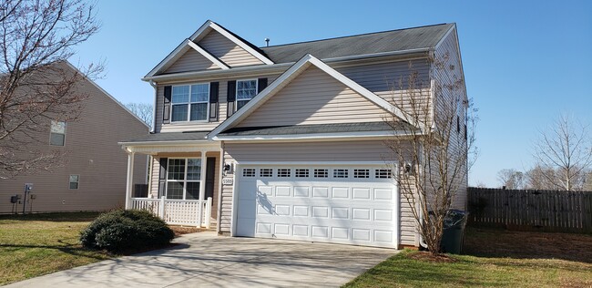 Photo - 5509 Oak Gate Dr House