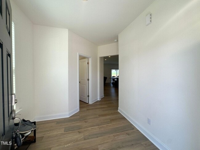Photo - 109 Steel Springs Ln