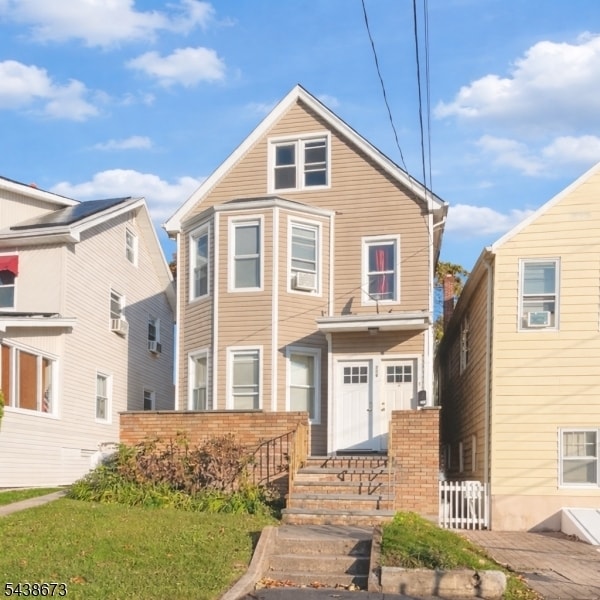 Photo - 204 DeMott Ave