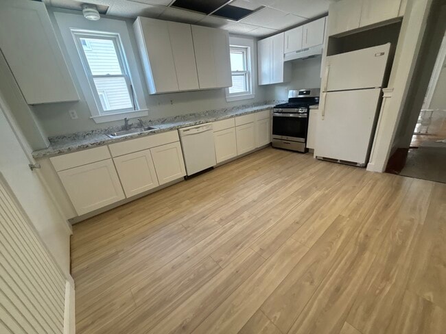 Photo - 12 Belknap Street Unidad 1