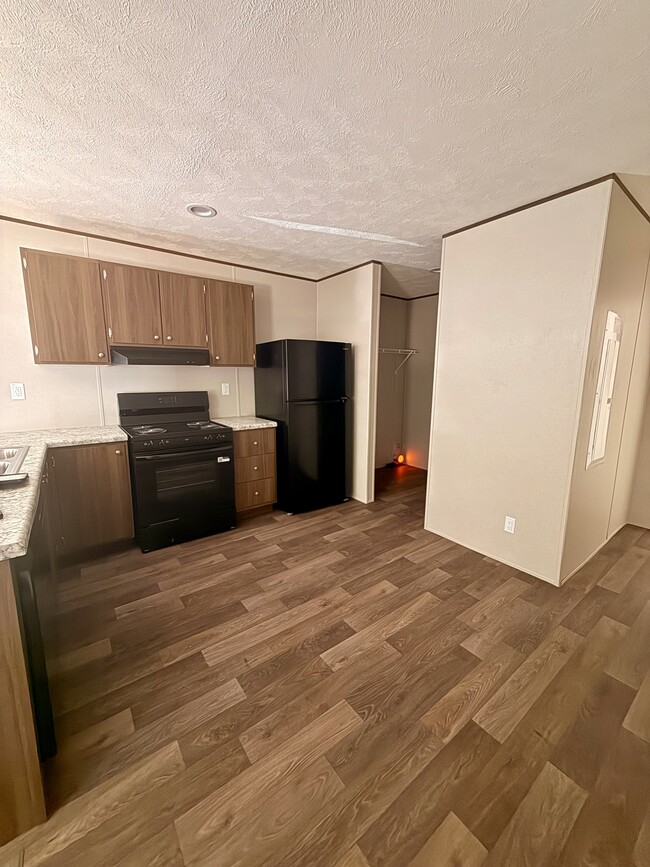 Photo - 437 Co Rd 3333