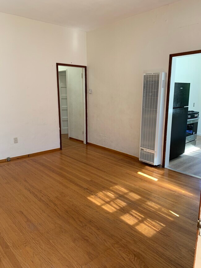 Photo - 2731 Grant St Unidad #B