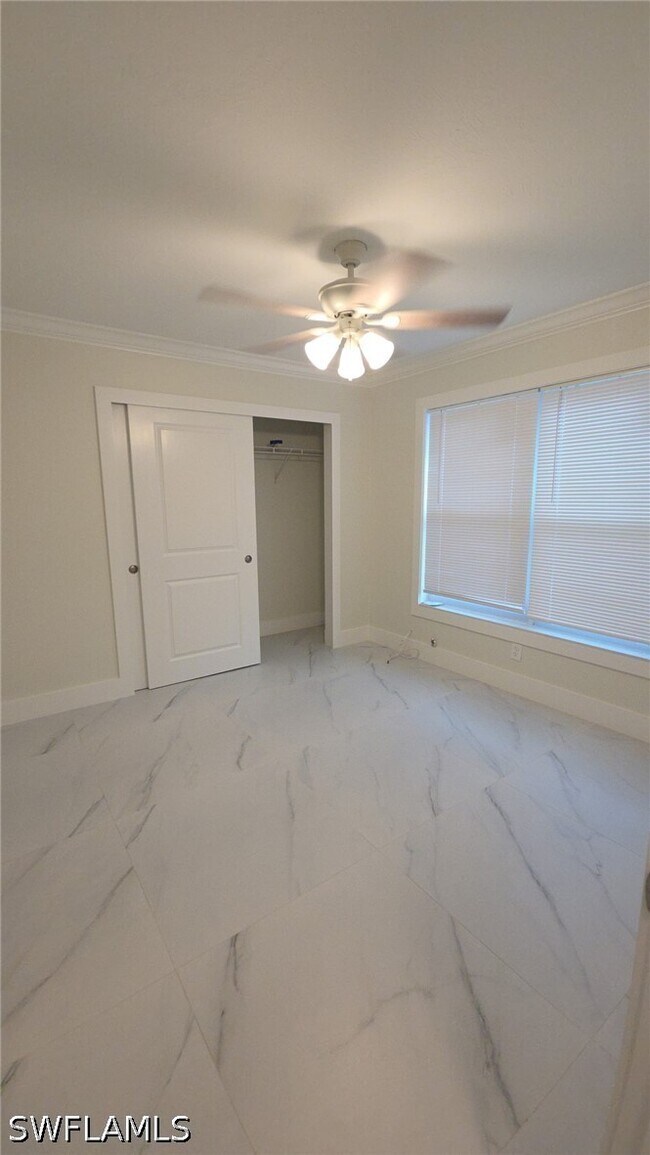 Photo - 18600 Miami Blvd