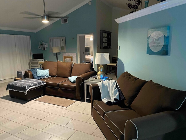 Photo - 2825 Danforth Dr