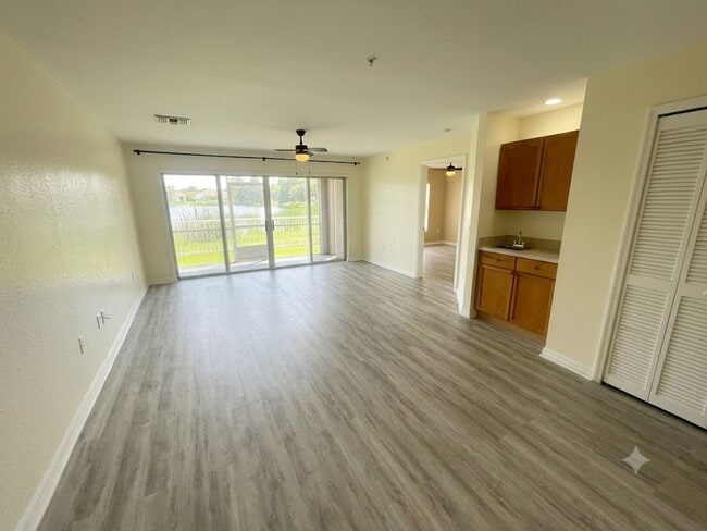 Photo - 2607 Emerald Lake Ct