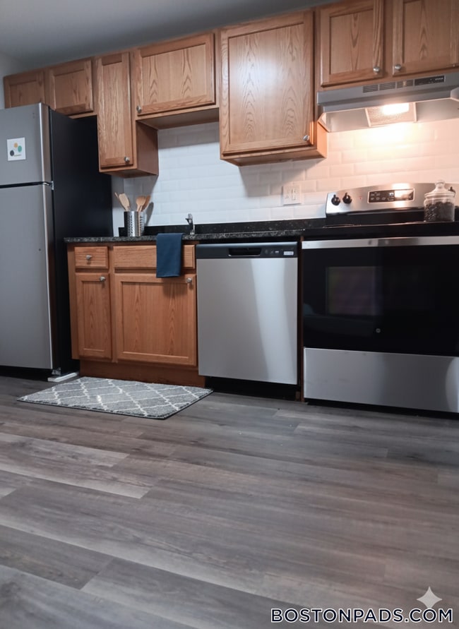 Photo - 47 Princeton St Unidad 210