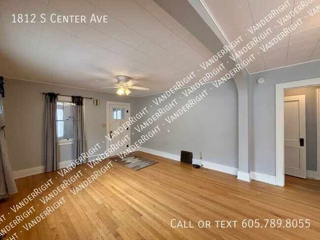 Photo - 1812 S Center Ave