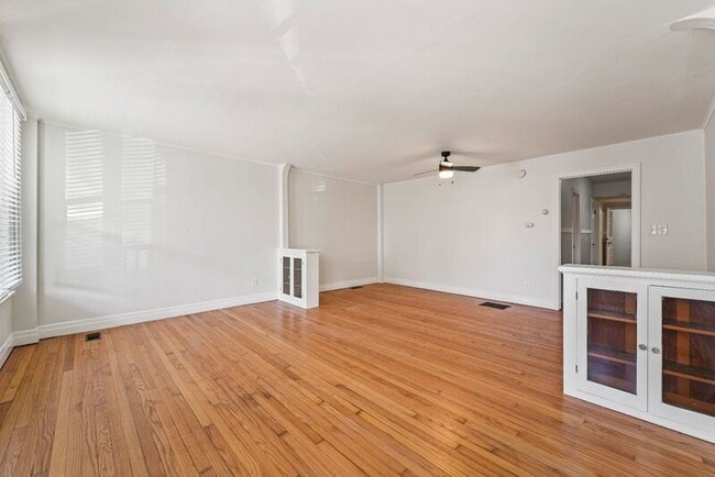 Photo - 44 Saratoga Ave Condo Unit 1W