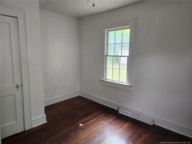 Photo - 507 Edward St