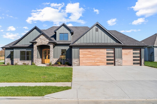 2801 Easley Cabin Cir