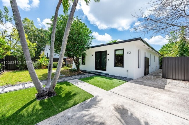 Photo - 412 NW 41st St
