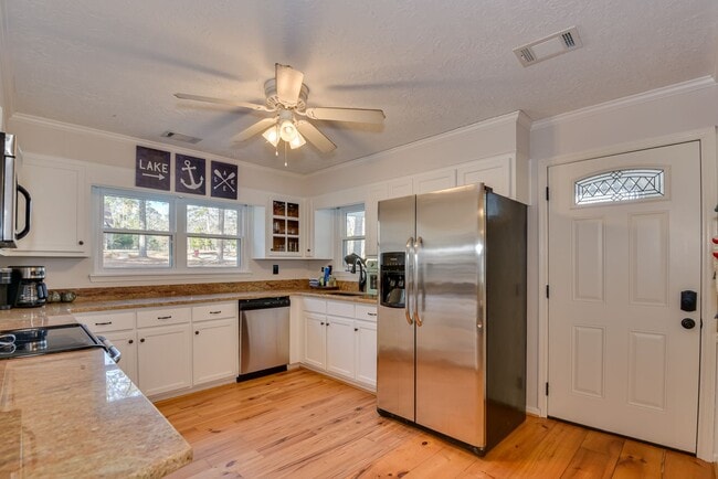 Photo - Fully Furnished Lakefront Home | Monthly Rental Available October – March