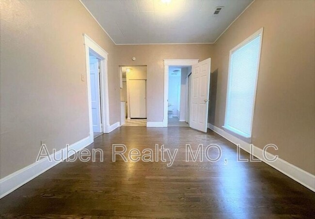 Photo - 65 S 19th St