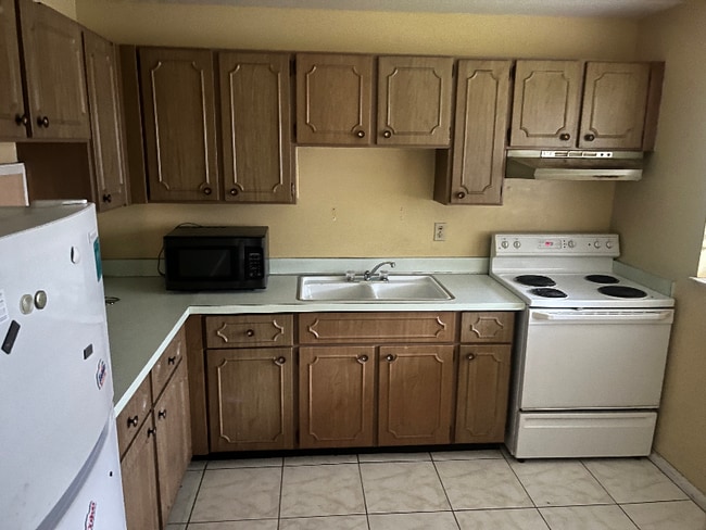 Photo - 1900 S Kanner Hwy Unit 2-203