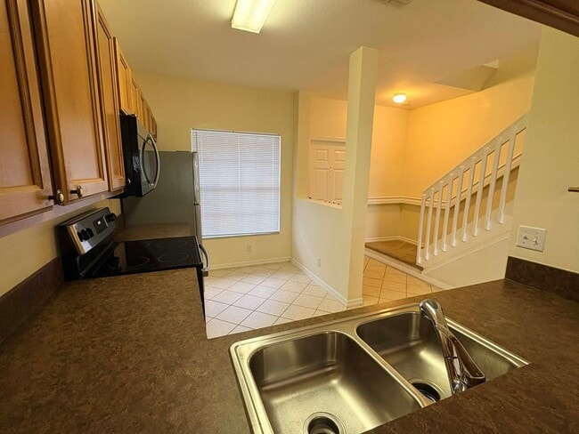 Photo - 2/2.5 Townhome in Fort Myers for Rent
