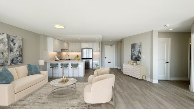 Photo - The Colonnade