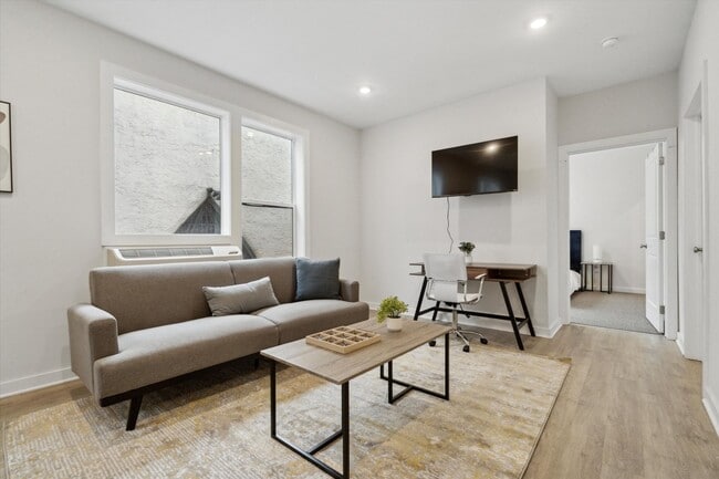 Photo - Fairmount Square