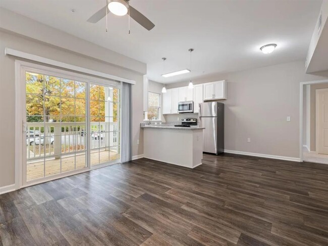 Photo - The Enclave at Crossroads Apartments