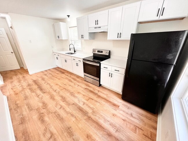 119 Bassett St Unit B