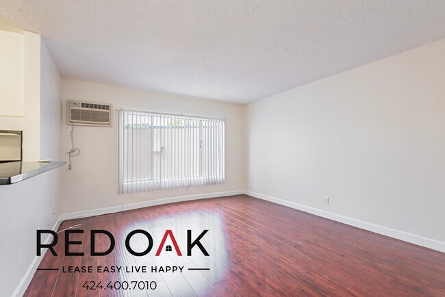 Photo - 1545 N Bronson Ave Unidad 221