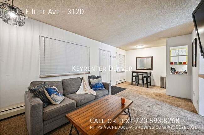 Photo - Charming 2-Bedroom Condo with Stunning Vie...