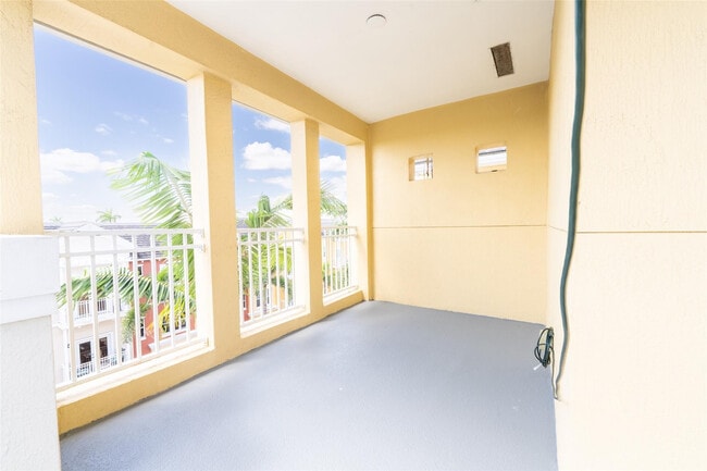 Photo - 2314 Vintage Dr