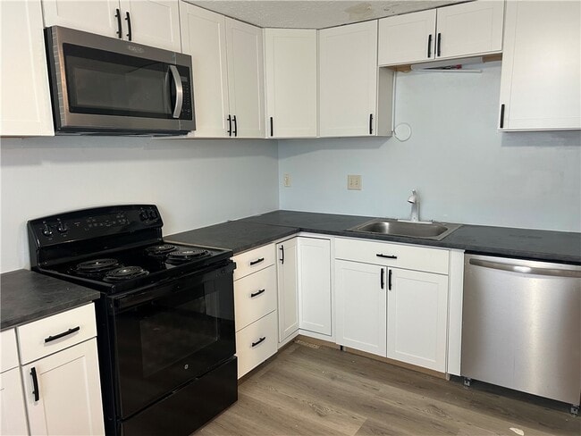 Photo - 3101 Camberly Dr