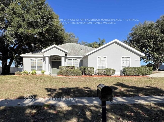 Building Photo - 16000 Arrowhead Trail