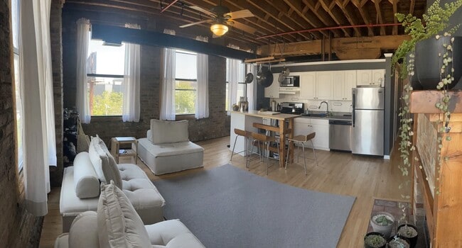 Photo - 525 N Halsted St Unit 500