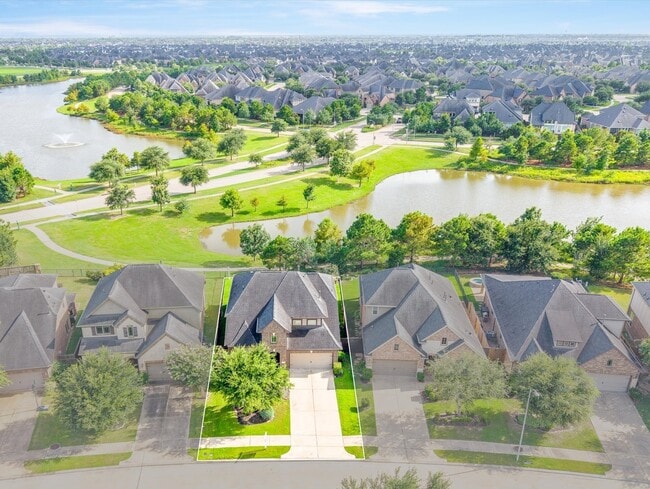 Building Photo - 28131 Scenic Shore Ln