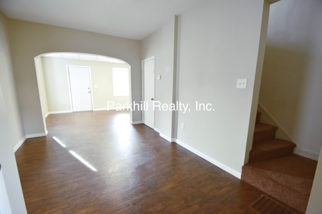 Photo - 508 Broad St