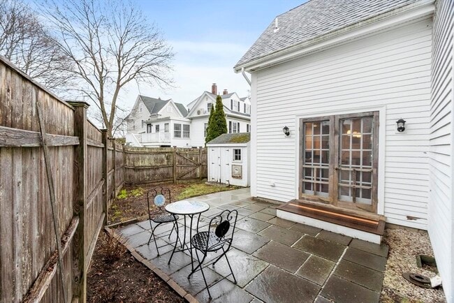 Photo - 54 Broadway Ave Unidad 3