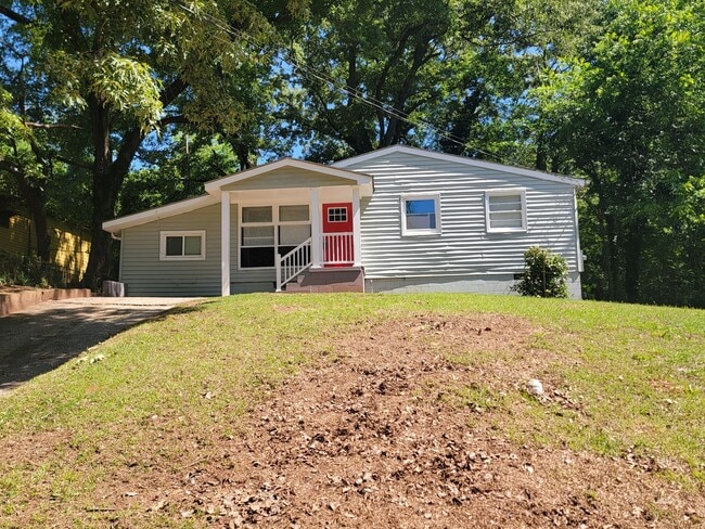 Photo - Rent 2 Get 2 Rooms for Free- This home is Priced as a 2bdrm in Intown Atlanta