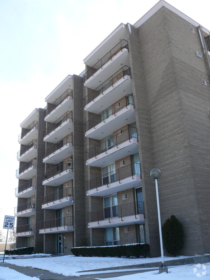 Parc Lafayette - Parc Lafayette Apartments