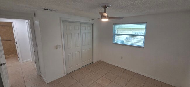 4928 Getner St Unit 4928 Getner St.