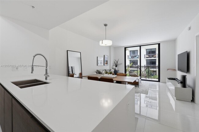 Photo - 301 Altara Ave Unit 520