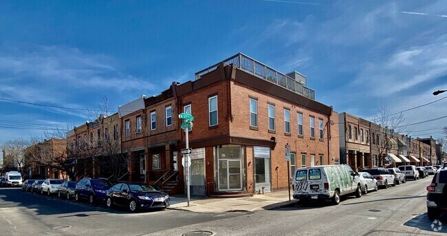 Building Photo - 1640 Jackson St Unit 1st fl Rear Rental