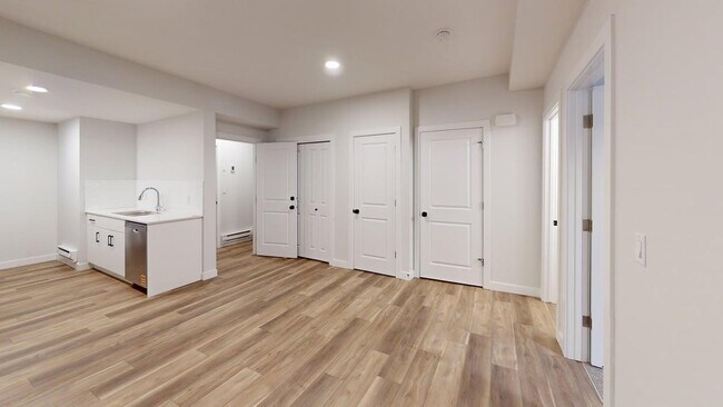 Photo - 8010 Cedric Mah Rd