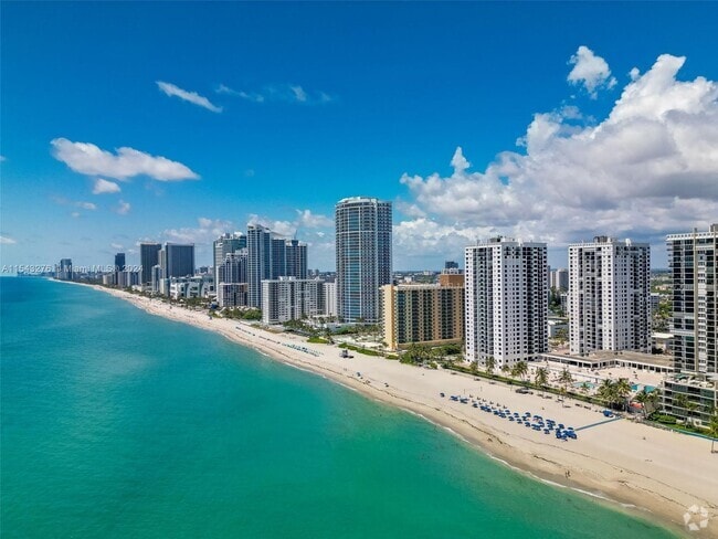 Building Photo - 2401 S Ocean Dr Rental
