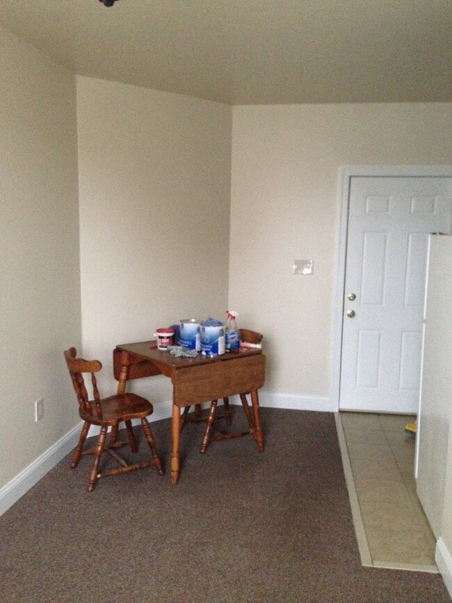 Photo - 266 Shelmire St Unit 5