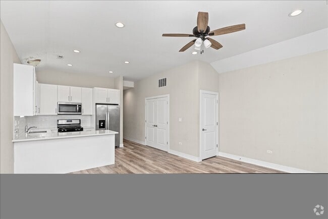 Building Photo - 6622 S University Ave Unit 3 Rental