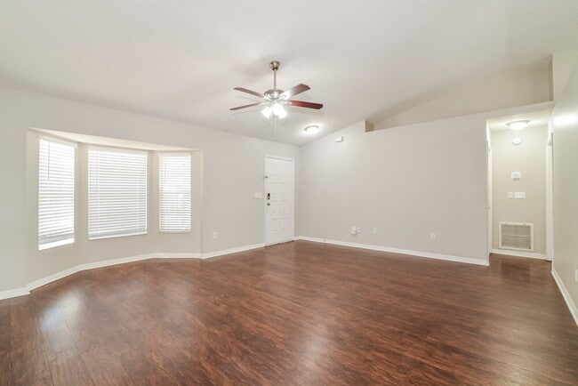 14280 Rensselaer Rd